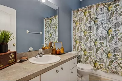 24607 Volterra Court, Lutz, FL 33559 - Photo 20