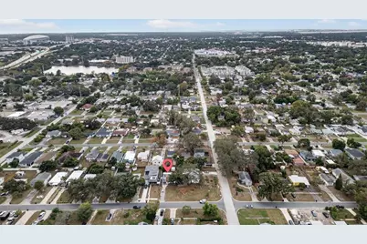 2480 18th Avenue N, Saint Petersburg, FL 33713 - Photo 4