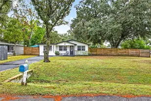 9901 Starlite Dr, Riverview, FL 33578 - Photo 2