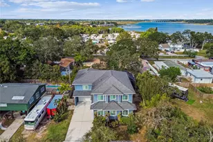 10555 Lake Breeze Dr, Seminole, FL 33772 - Photo 68