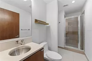 912 Channelside Dr, Tampa, FL 33602 - Photo 18