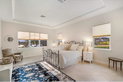 11427 Lake Lucaya Drive, Riverview, FL 33579 - Photo 16