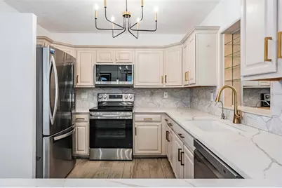 11715 59th Way N, Pinellas Park, FL 33782 - Photo 8