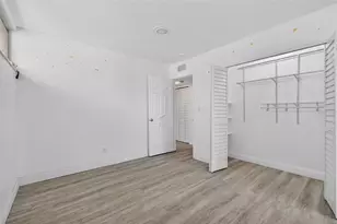 7990 42nd St N, Pinellas Park, FL 33781 - Photo 18