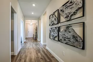 33437 Twilight Sea Pl, Wesley Chapel, FL 33545 - Photo 16