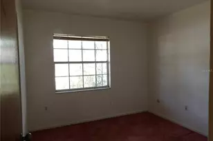 816 W 130 Th Ave, Tampa, FL 33612 - Photo 14