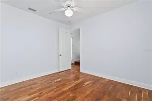 1220 Royal Palm Dr S, Gulfport, FL 33707 - Photo 40