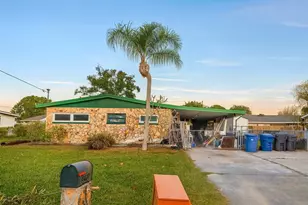 6221 Florida Cir E, Apollo Beach, FL 33572 - Photo 1