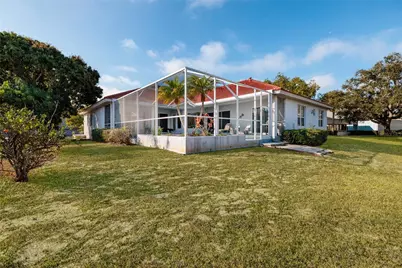 5921 Skimmer Point Boulevard S, Gulfport, FL 33707 - Photo 20