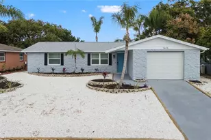 7415 San Salvadore Dr, Port Richey, FL 34668 - Photo 2