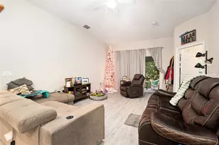 10425 S Drew Bryant Cir, Floral City, FL 34436 - Photo 12