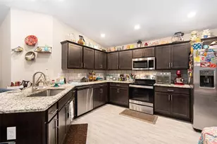 10425 S Drew Bryant Cir, Floral City, FL 34436 - Photo 8