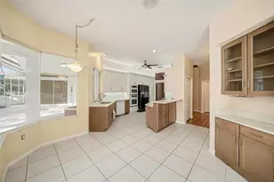 8402 Maybelle Dr, Weeki Wachee, FL 34613 - Photo 14