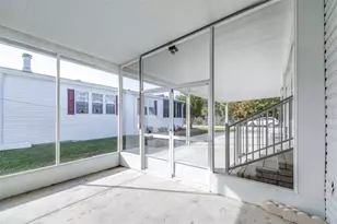 5453 Williamsburg Ln, Wildwood, FL 34785 - Photo 26