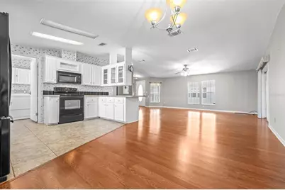 5453 Williamsburg Lane, Wildwood, FL 34785 - Photo 8