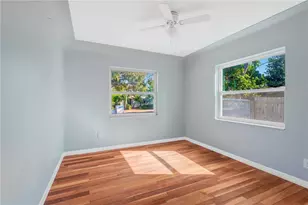 3474 Haines Rd N, Saint Petersburg, FL 33704 - Photo 18