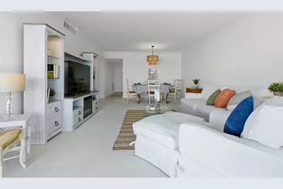 4420 Exeter Drive #303, Longboat Key, FL 34228 - Photo 4