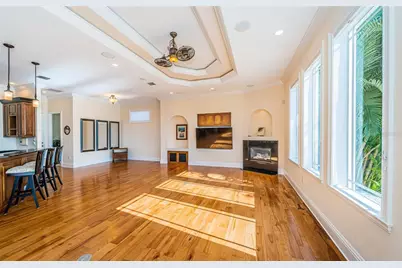 7986 9th Avenue S, Saint Petersburg, FL 33707 - Photo 24