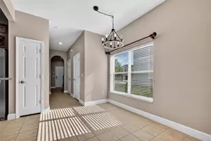 6834 46th Way N, Pinellas Park, FL 33781 - Photo 10