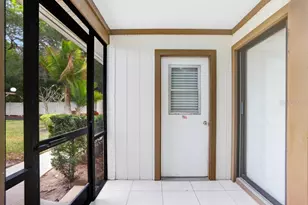 4742 Oak Hill Dr, Sarasota, FL 34232 - Photo 4