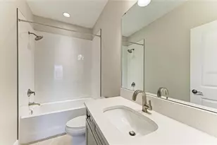 10904 Spring Sapling Circle, Parrish, FL 34219 - Photo 32