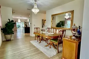 10214 Mangrove Well Rd, Sun City Center, FL 33573 - Photo 6