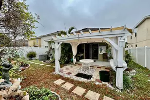 10214 Mangrove Well Rd, Sun City Center, FL 33573 - Photo 26