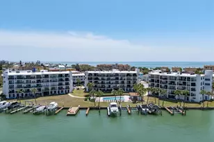 9815 Harrell Ave, Treasure Island, FL 33706 - Photo 30