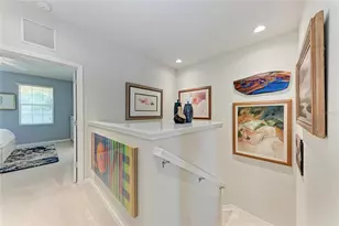 3810 82nd Ave Cir E, Sarasota, FL 34243 - Photo 16