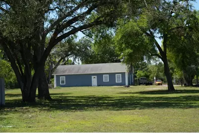 7040 Lumberton Road, Zephyrhills, FL 33540 - Photo 16