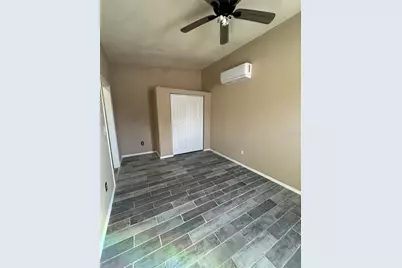 3719 Meadowbreeze Drive, Tampa, FL 33619 - Photo 6