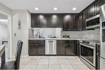 4161 Rolling Springs Drive, Tampa, FL 33624 - Photo 8