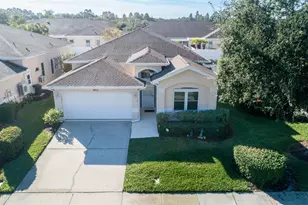 917 Michele Cir, Dunedin, FL 34698 - Photo 4
