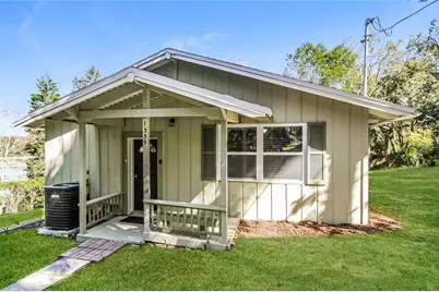 1335 E 3rd Avenue, Mount Dora, FL 32757 - Photo 1