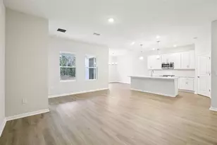 4940 Eagle Rock Dr, Wimauma, FL 33598 - Photo 8