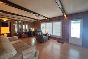 5105 Curran St, Zephyrhills, FL 33542 - Photo 20