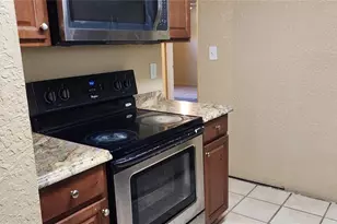 3011 Laurel Ln, Plant City, FL 33566 - Photo 10