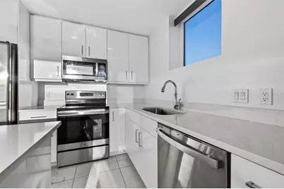11500 Gulf Boulevard #301, Saint Petersburg, FL 33706 - Photo 22