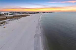 11500 Gulf Blvd, Saint Petersburg, FL 33706 - Photo 46