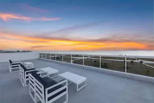 11500 Gulf Blvd, Saint Petersburg, FL 33706 - Photo 48