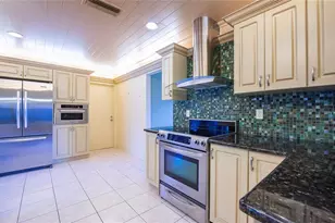 9548 141st St, Seminole, FL 33776 - Photo 16
