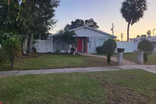 3328 7th Ave N, Saint Petersburg, FL 33713 - Photo 2