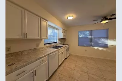 1029 10th Street NW #B, Largo, FL 33770 - Photo 6