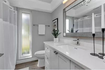 2001 Massachusetts Avenue NE, Saint Petersburg, FL 33703 - Photo 32