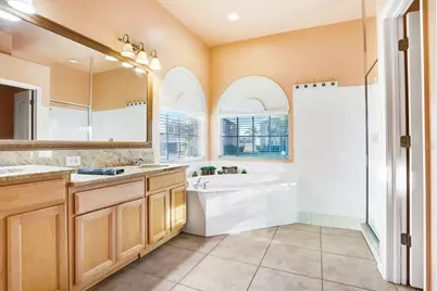 4616 Roslyn Court, Land O Lakes, FL 34639 - Photo 16