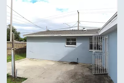 3908 Beechwood Boulevard, Tampa, FL 33619 - Photo 34