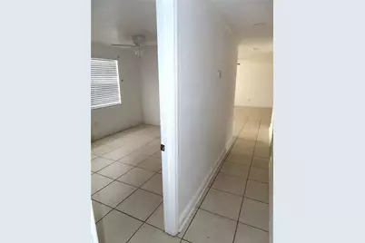 3908 Beechwood Boulevard, Tampa, FL 33619 - Photo 26
