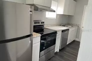 2438 9th Ave S, Saint Petersburg, FL 33712 - Photo 10