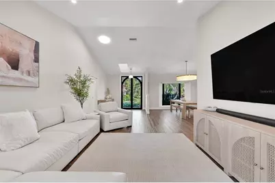 5361 Siesta Ct, Sarasota, FL 34242 - Photo 4