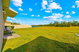 17136 White Mangrove Dr, Wimauma, FL 33598 - Photo 10